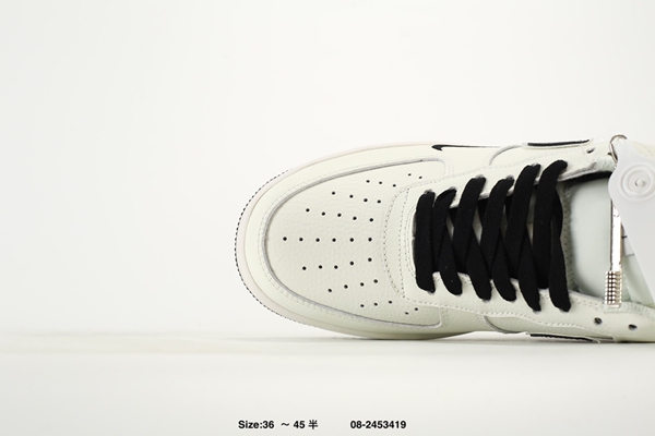 ナイキ靴細部ディテール